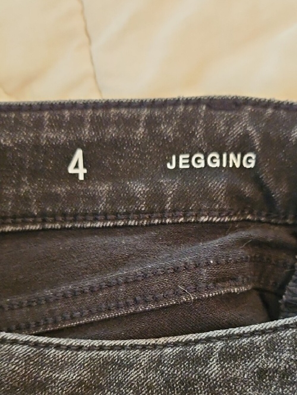 A.N.A. - Black Floral Embroidered Jeggings Size 4 - Picture 8 of 10